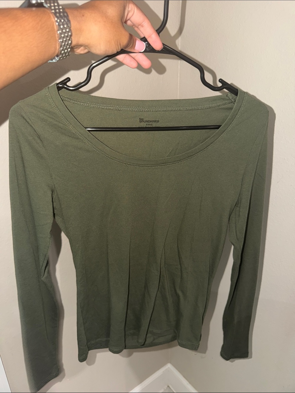 No Boundaries Olive Scoop Neck Long Sleeve Top